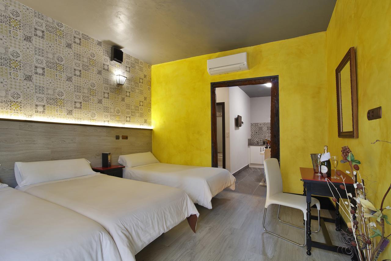 Apartamento com Varanda (3 adultos).